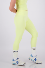 Cargar imagen en el visor de la galería, Nova Butter Cream Leggings
