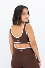 Cargar imagen en el visor de la galería, Align Milk Chocolate  Top
