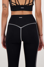 Cargar imagen en el visor de la galería, Restore Black Leggings
