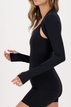 Cargar imagen en el visor de la galería, Core Black Long Sleeve
