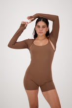 Cargar imagen en el visor de la galería, Core Caramel Brown Long Sleeve
