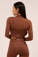 Cargar imagen en el visor de la galería, Posh Brown Long Sleeve
