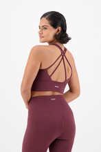 Cargar imagen en el visor de la galería, Solid Wine Top
