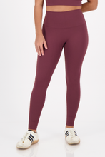 Cargar imagen en el visor de la galería, Solid  Wine  Leggings
