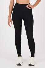 Cargar imagen en el visor de la galería, Ribbed Black Leggings
