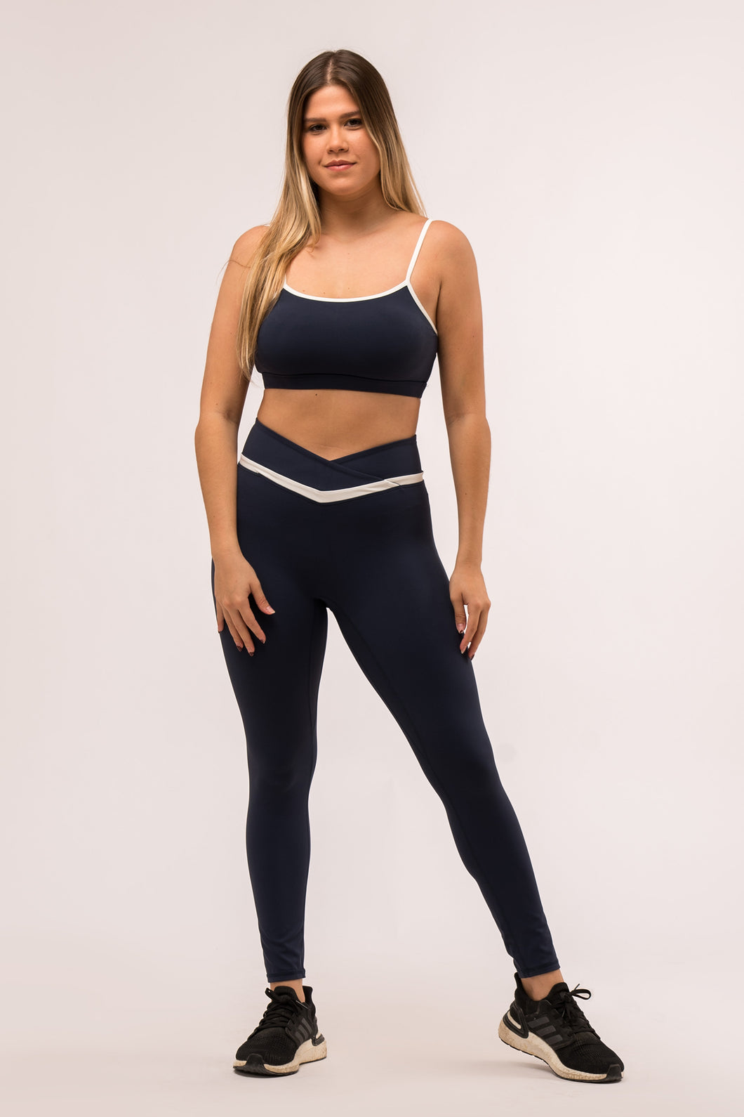 Compact Navy Blue Leggings