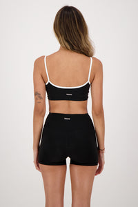 Contrast True Black  Short