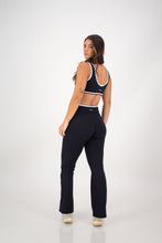 Cargar imagen en el visor de la galería, Align Black Flare Pants
