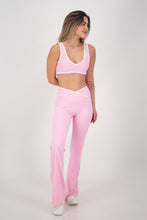 Cargar imagen en el visor de la galería, Align Sweet Pink Top
