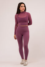 Cargar imagen en el visor de la galería, Posh Purple Leggings
