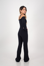 Cargar imagen en el visor de la galería, Hype Black Long Sleeve Jumpsuit
