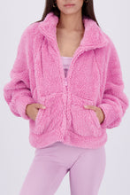 Cargar imagen en el visor de la galería, Fluffy Jacket limited edition
