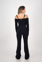 Cargar imagen en el visor de la galería, Hype Black Long Sleeve Jumpsuit
