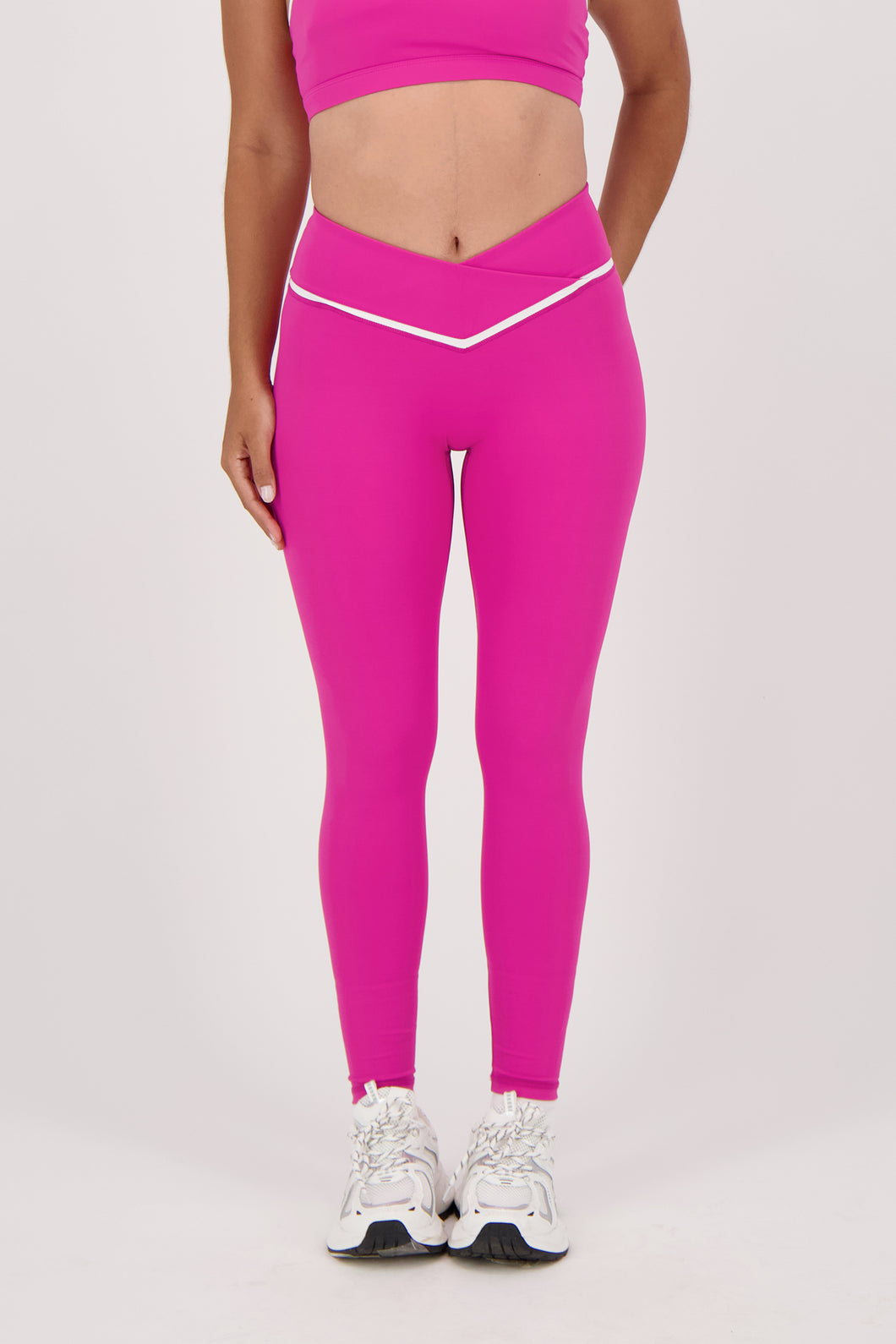 Compact Electric Pink Leggings