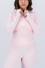 Cargar imagen en el visor de la galería, Form Peony Pink Jacket
