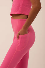 Cargar imagen en el visor de la galería, Sonic Pink Leggings
