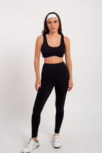 Cargar imagen en el visor de la galería, Harmony Black Leggings
