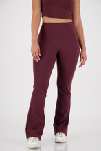 Cargar imagen en el visor de la galería, Solid  Wine Flare Pants
