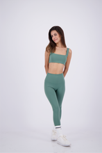 Cargar imagen en el visor de la galería, Rep Hunter Green Leggings
