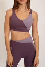 Cargar imagen en el visor de la galería, ColorBlock Purple Top
