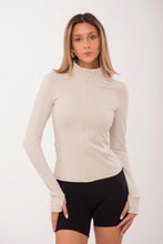 Cargar imagen en el visor de la galería, Everyday Long Sleeve Jacket
