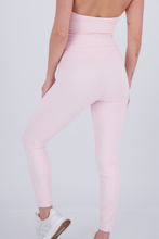 Cargar imagen en el visor de la galería, Essence Rose Quartz Leggings
