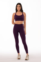 Cargar imagen en el visor de la galería, Daylight Berry Purple Leggings
