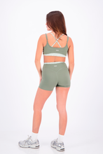 Cargar imagen en el visor de la galería, Polka Green Topaz Top
