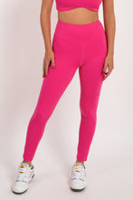 Cargar imagen en el visor de la galería, Harmony Magenta Leggings
