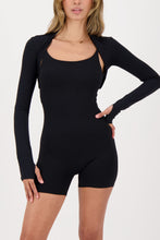 Cargar imagen en el visor de la galería, Core Black Long Sleeve
