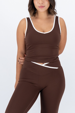 Cargar imagen en el visor de la galería, Align Milk Chocolate Tank Top

