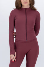 Cargar imagen en el visor de la galería, Form Ruby Wine Jacket
