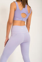 Cargar imagen en el visor de la galería, Essential Light Purple Leggings
