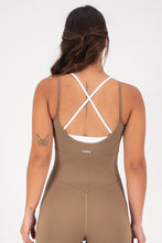 Cargar imagen en el visor de la galería, Align Cookie Beige Jumpsuit
