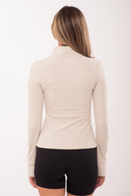 Cargar imagen en el visor de la galería, Everyday Long Sleeve Jacket
