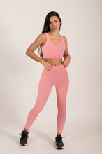 Cargar imagen en el visor de la galería, Solid Bright Pink Lemonade Top
