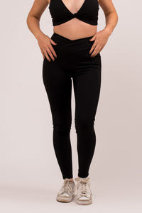 Twist Pocket Black Leggings