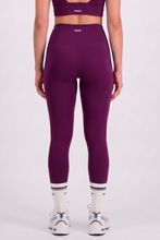 Cargar imagen en el visor de la galería, Solid Grape Leggins
