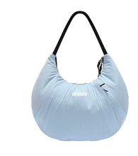 Cargar imagen en el visor de la galería, Lune Shoulder Bag
