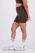 Cargar imagen en el visor de la galería, Solid Chocolate Brown Short
