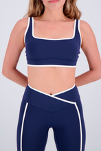 Cargar imagen en el visor de la galería, Bold Navy Top
