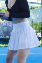 Cargar imagen en el visor de la galería, Plain White Skirt
