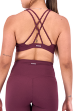 Cargar imagen en el visor de la galería, Solid Dark Wine Halter Top
