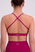 Cargar imagen en el visor de la galería, Tone Raspberry Pink Top
