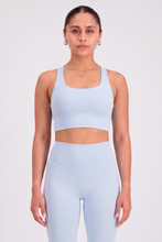 Cargar imagen en el visor de la galería, Solid Pastel Blue Top

