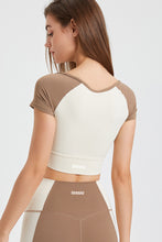 Cargar imagen en el visor de la galería, Contrast Nude Shirt Top
