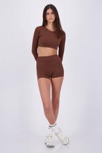 Cargar imagen en el visor de la galería, Rush Caramel Brown Short
