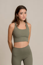 Cargar imagen en el visor de la galería, Solid Top Olive Sage
