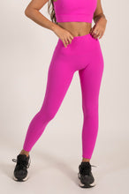 Cargar imagen en el visor de la galería, Solid Bright Magenta Leggings
