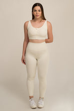 Cargar imagen en el visor de la galería, Impact Crema Leggings
